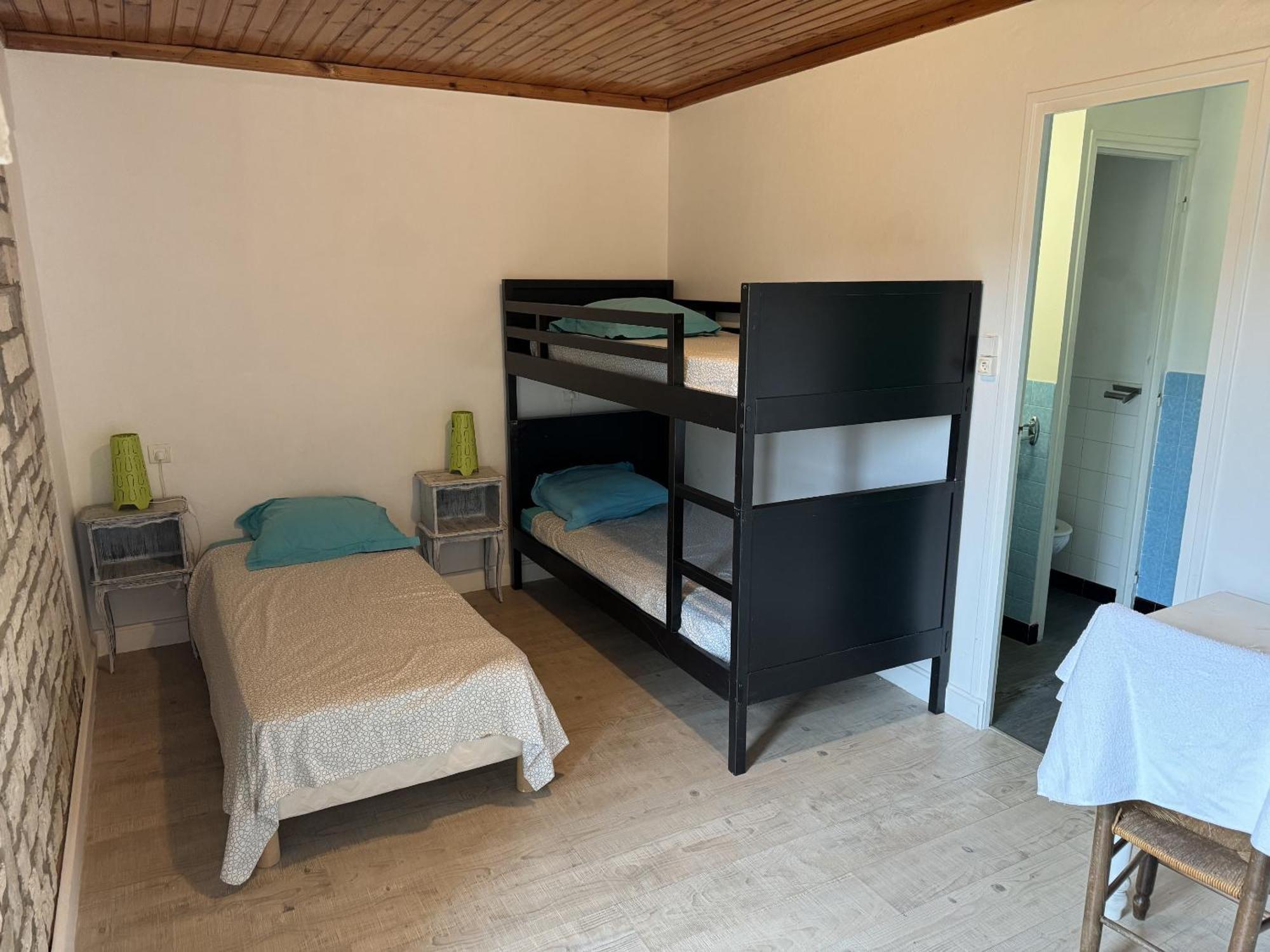 Hotel De L'Aven Orgnac-lʼAven Habitación foto